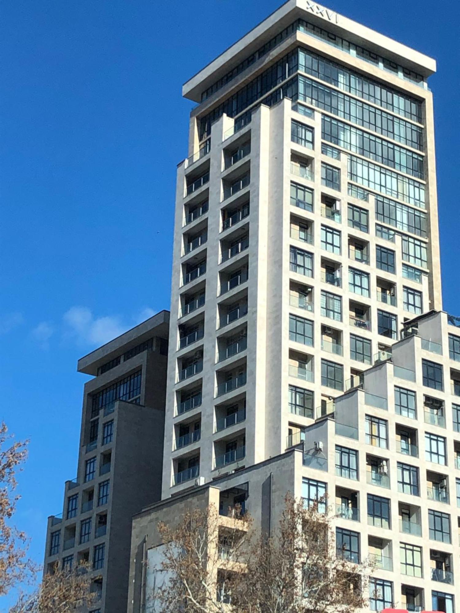 Сдается 3 - Х Комнатная Квартира По Суточно В Центре Тбилиси Exterior foto